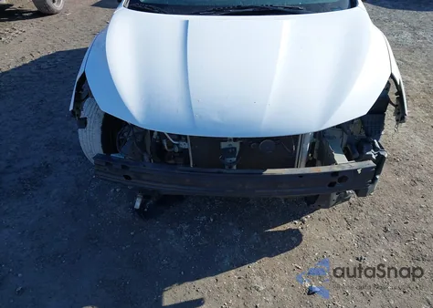 2016 Nissan Sentra S z USA, uszkodzony, nr VIN 3N1AB7AP5GY272579